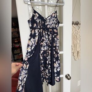 Simply Vera Wang Navy V-Neck Maxi Dress with Pink & White Blooms - Size M
